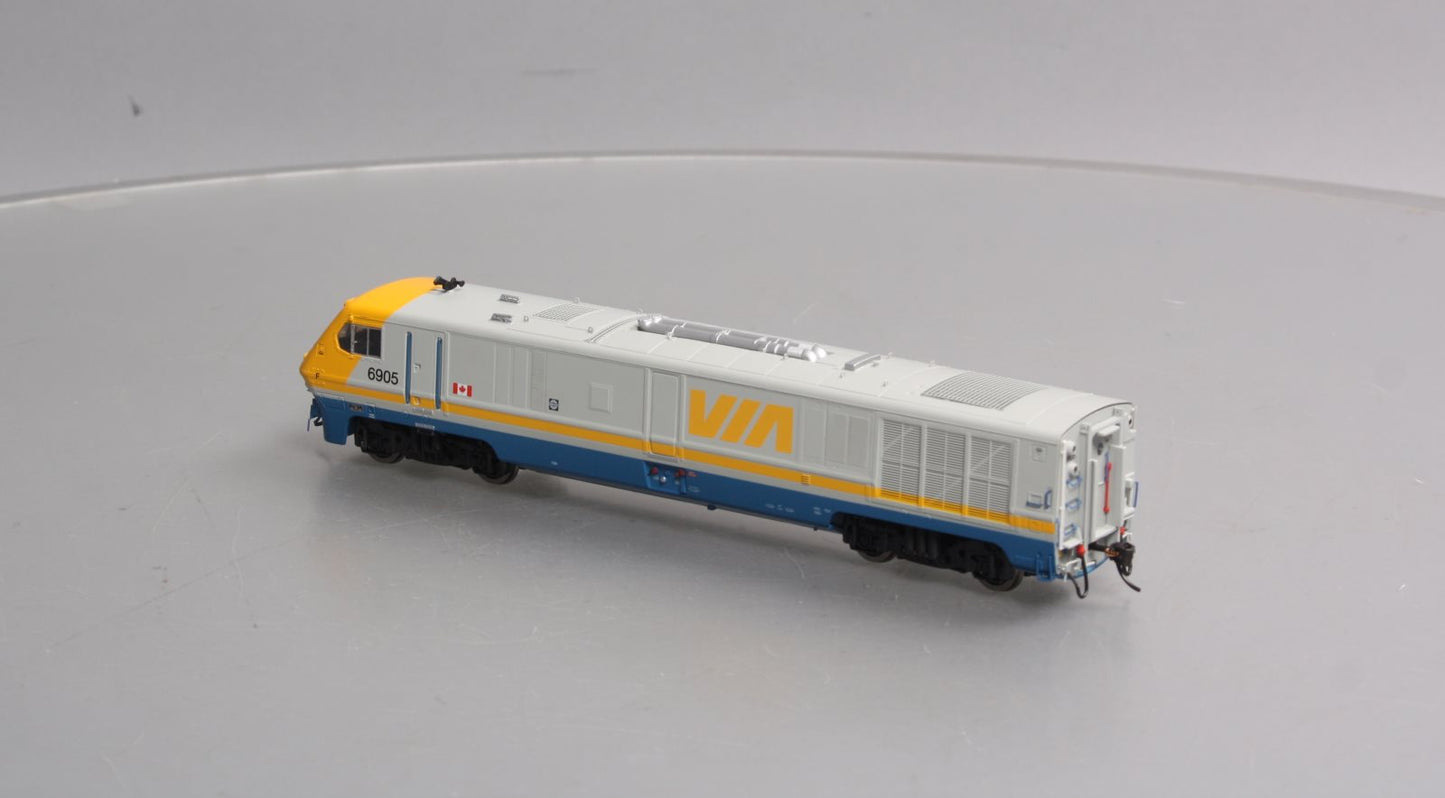Rapido Trains 200051 HO VIA Rail Canada Diesel Locomotive #6905 w/DCC & Sound