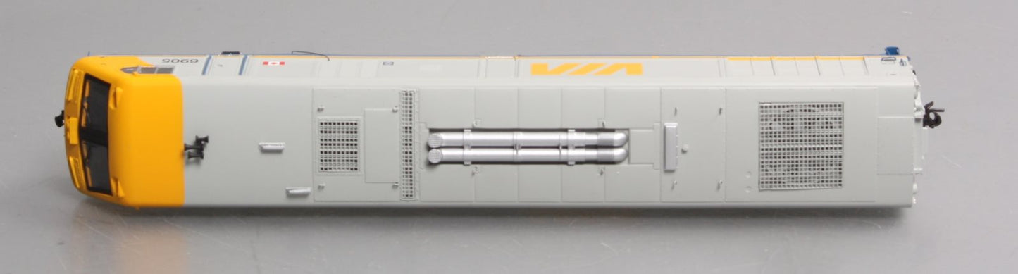 Rapido Trains 200051 HO VIA Rail Canada Diesel Locomotive #6905 w/DCC & Sound