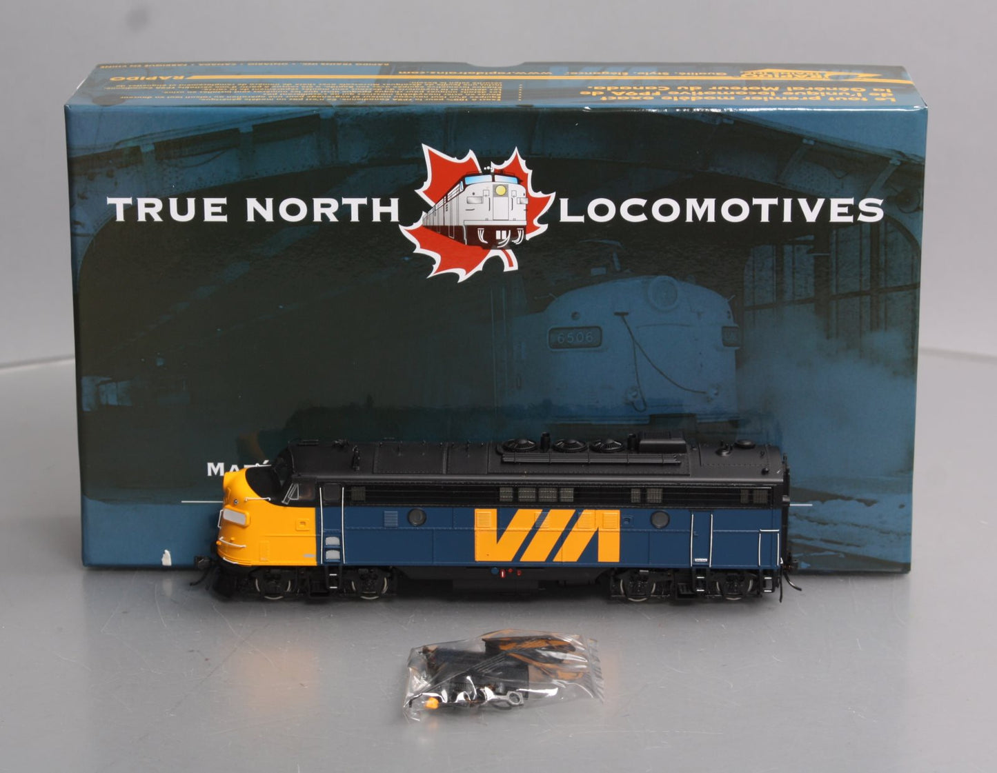 Rapido Trains 220525A HO VIA Rail Canada Diesel Locomotive w/DCC & Sound