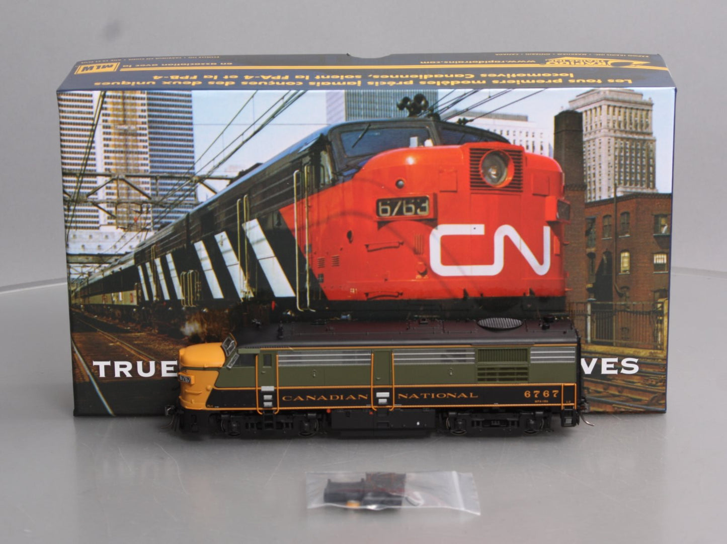 Rapido Trains 20503 HO CN Diesel Locomotive FPA4 with Sound & DCC #6767