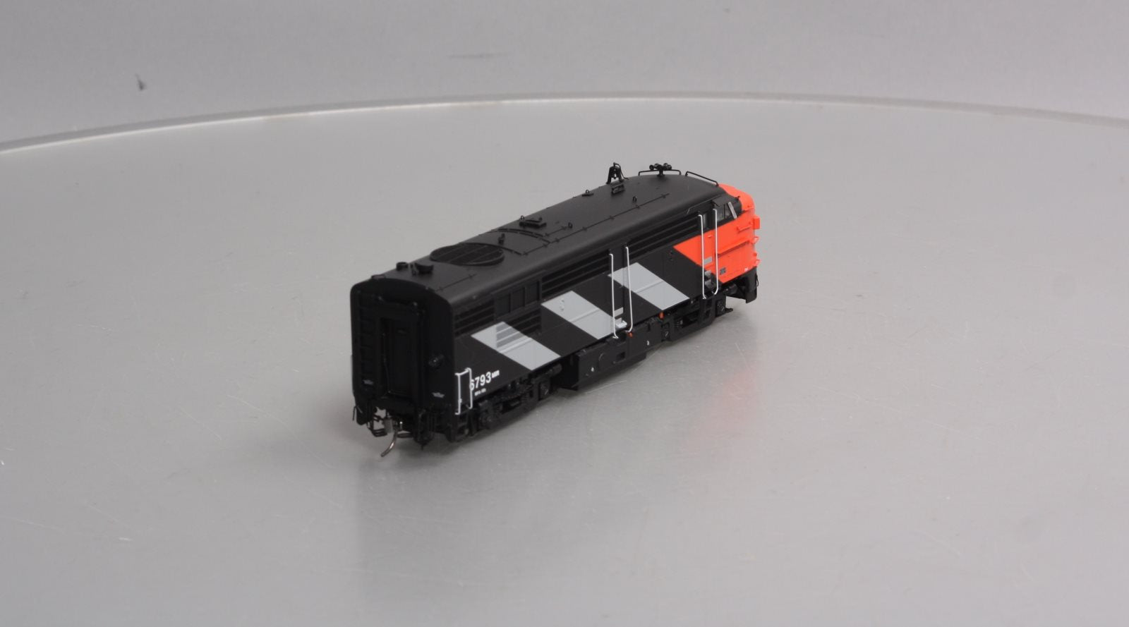 Rapido Trains 20516 HO VIA/CN MLW FPA4 with Sound & DCC #6793