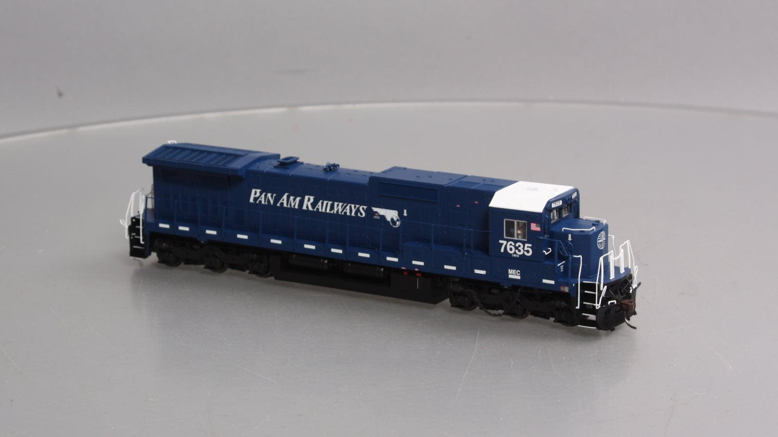 Atlas 10003130 HO Pan Am DASH 8-40C Diesel Locomotive w/ESU Sound & DCC #7635