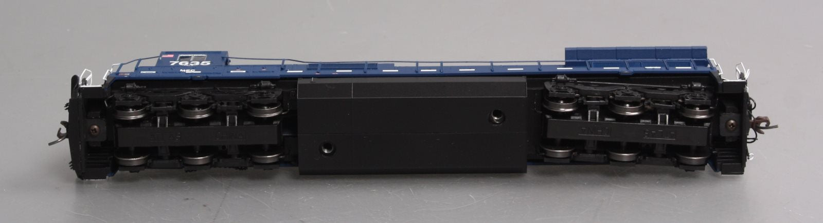 Atlas 10003130 HO Pan Am DASH 8-40C Diesel Locomotive w/ESU Sound & DCC #7635