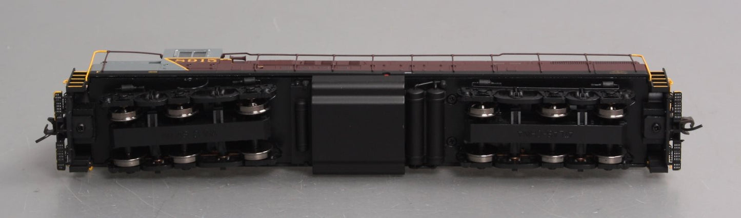 Atlas 7772 HO Canadian Pacific Ph. 2 Diesel Locomotive #8915 w/ DCC & SND