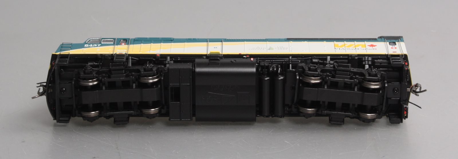 Rapido Trains 82505 HO VIA Rebuilt F40PH Diesel Locomotive #6347 w/ DCC & Sound