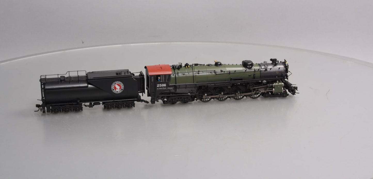 Broadway Limited 2874 HO Great Northern Class S-2 4-8-4 Vestibule Cab #2586