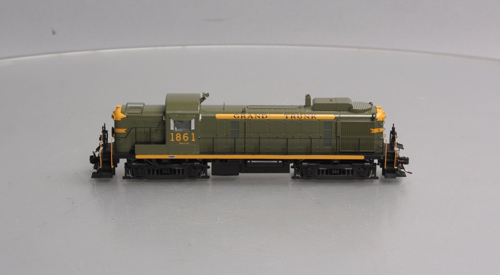 Bowser 24653 HO Grand Trunk Alco RS-3 Locomotive with DCC and Sound #1861