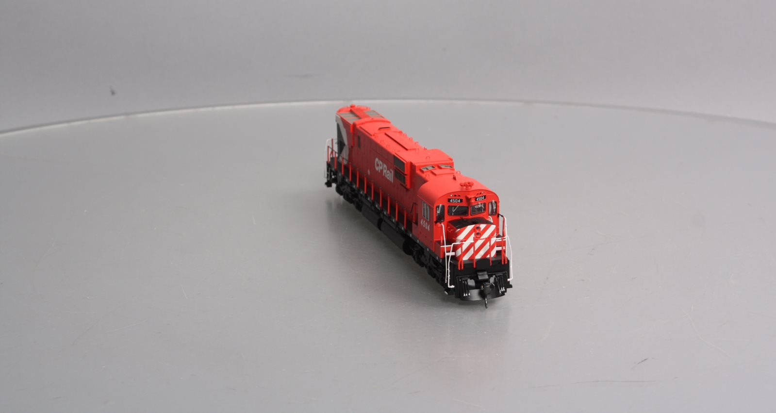 Bowser 23713 HO CP Rail Diesel Locomotive C-630M #4504 with Sound