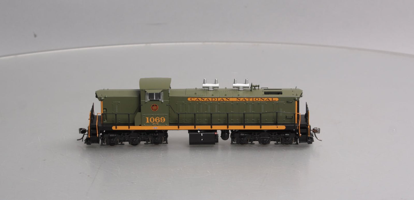 Rapido Trains 10558 HO Canadian National Diesel Locomotive #1069 w/ DCC/Sounds EX/Box