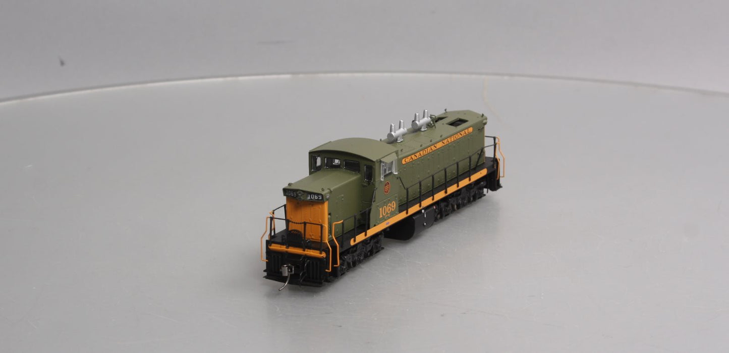 Rapido Trains 10558 HO Canadian National Diesel Locomotive #1069 w/ DCC/Sounds EX/Box