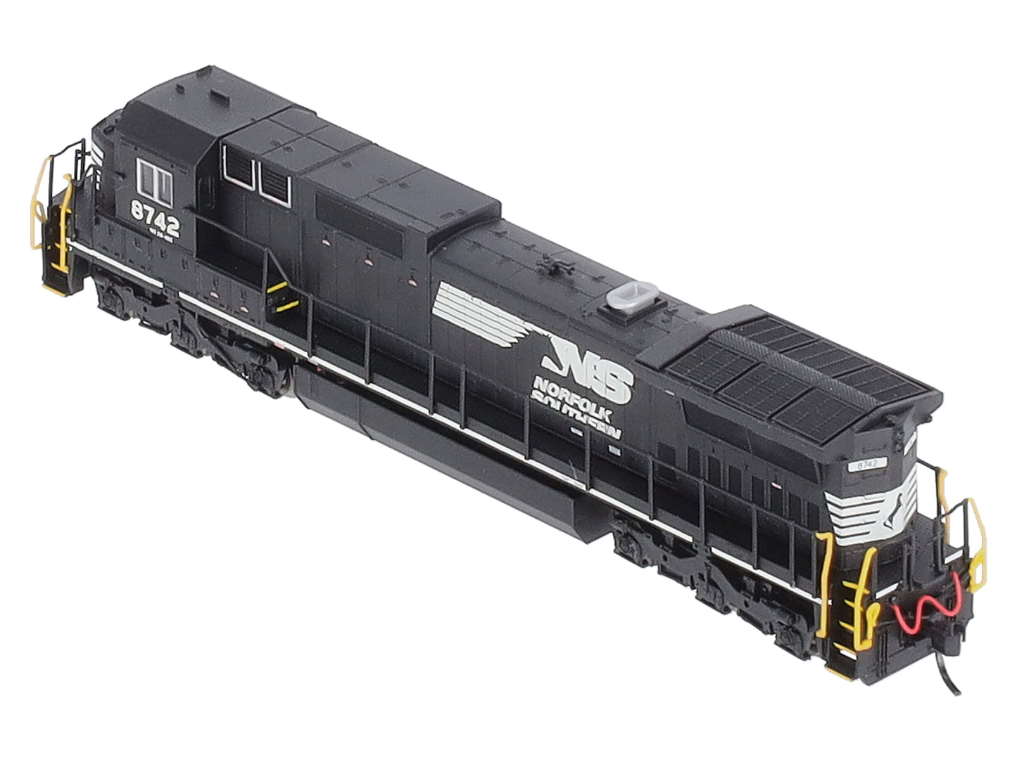 Atlas 51828 N Scale NS C40-8 Diesel Locomotive #8742