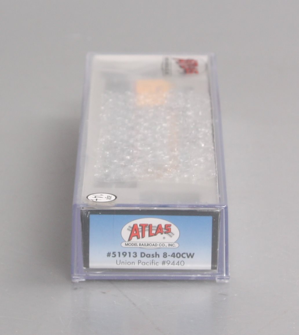 Atlas 51913 N Scale UP C40-8W Diesel Locomotive #9440