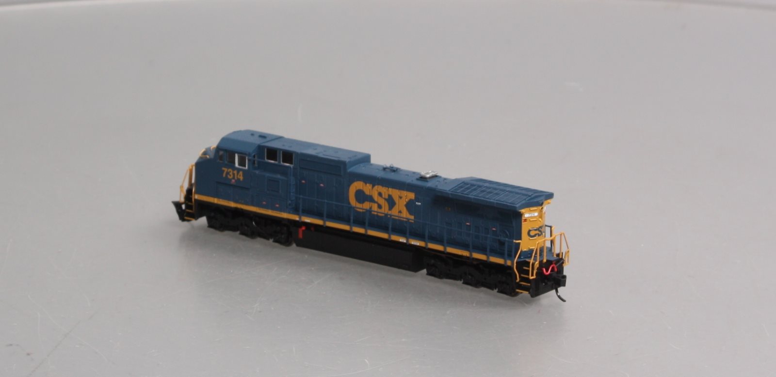Atlas 51922 N CSX/YN3 RTR Dash 8-40CW Diesel Locomotive #7314