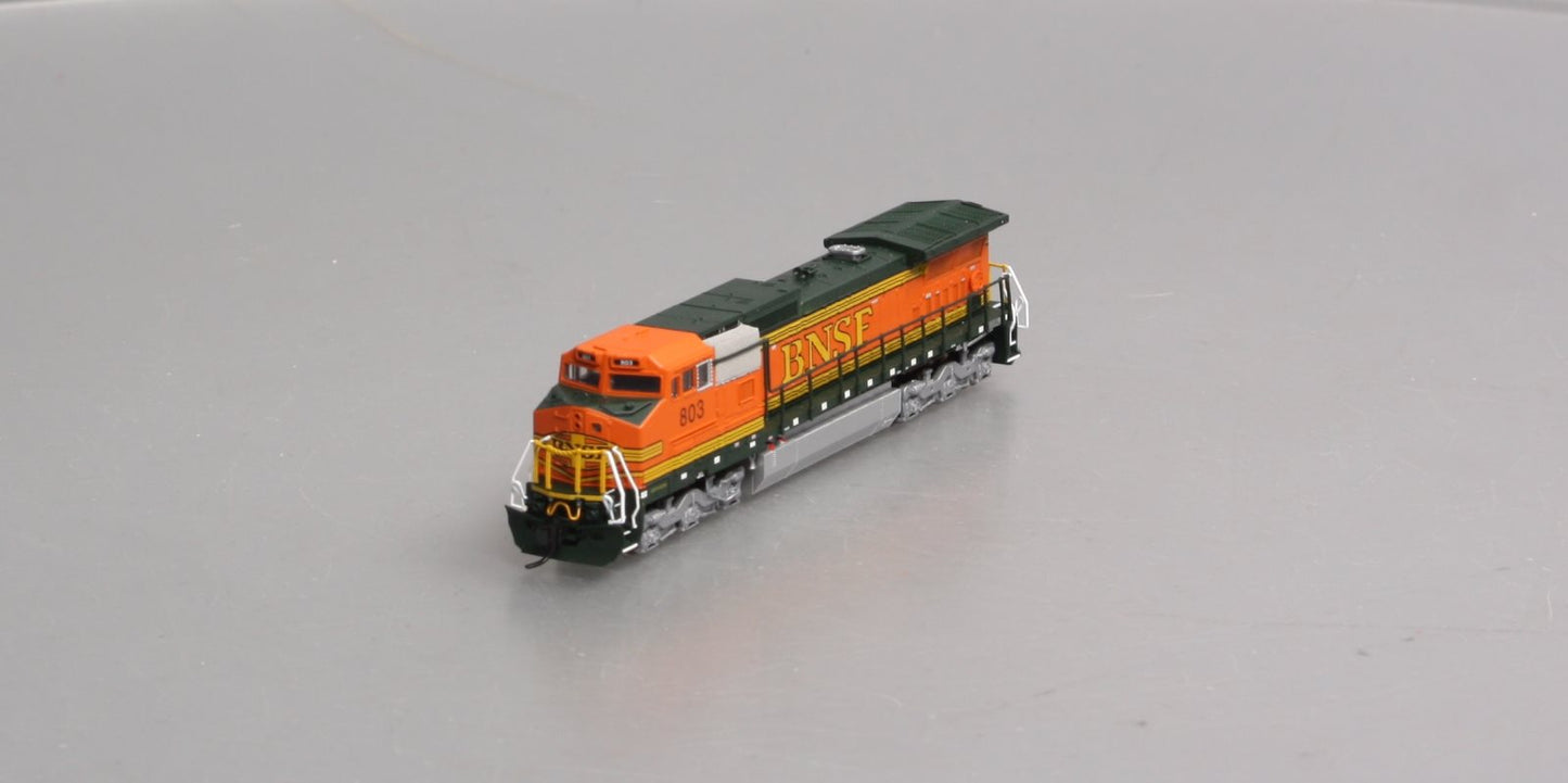 Atlas 51915 BNSF N RTR Dash 8-40CW Diesel Locomotive #803