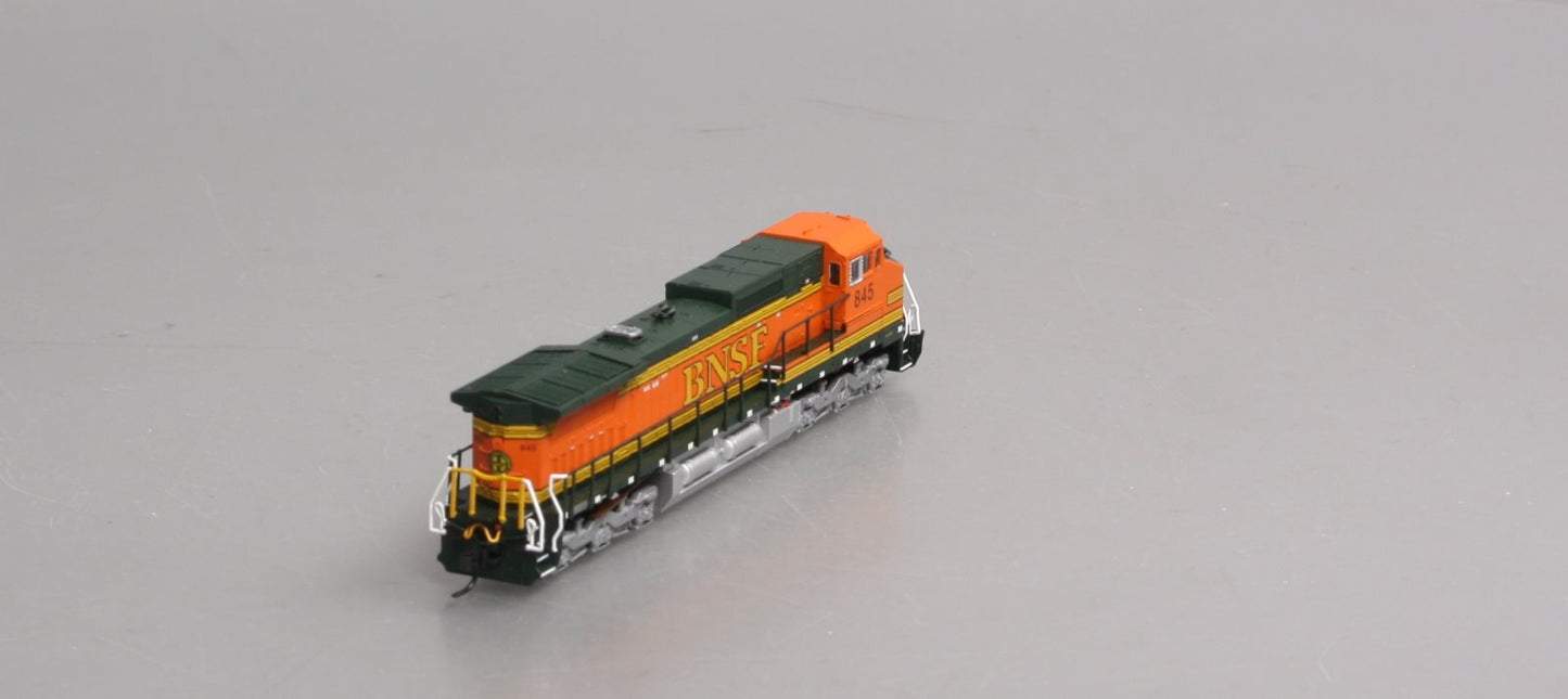 Atlas 51916 N BNSF RTR Dash 8-40CW Diesel Locomotive #845