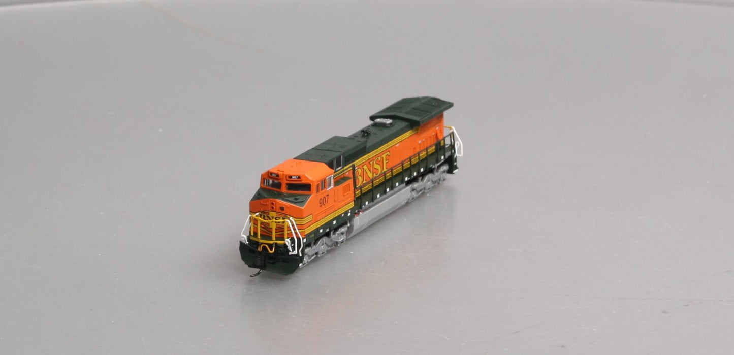 Atlas 51917 N BNSF RTR Dash 8-40CW Diesel Locomotive #907
