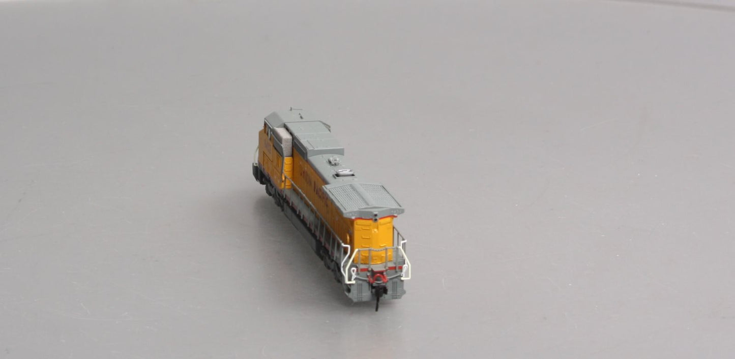 Atlas 51914 N Scale UP C40-8W Diesel Locomotive #9452
