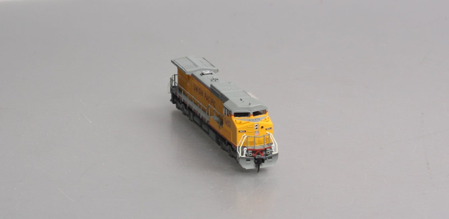 Atlas 51914 N Scale UP C40-8W Diesel Locomotive #9452
