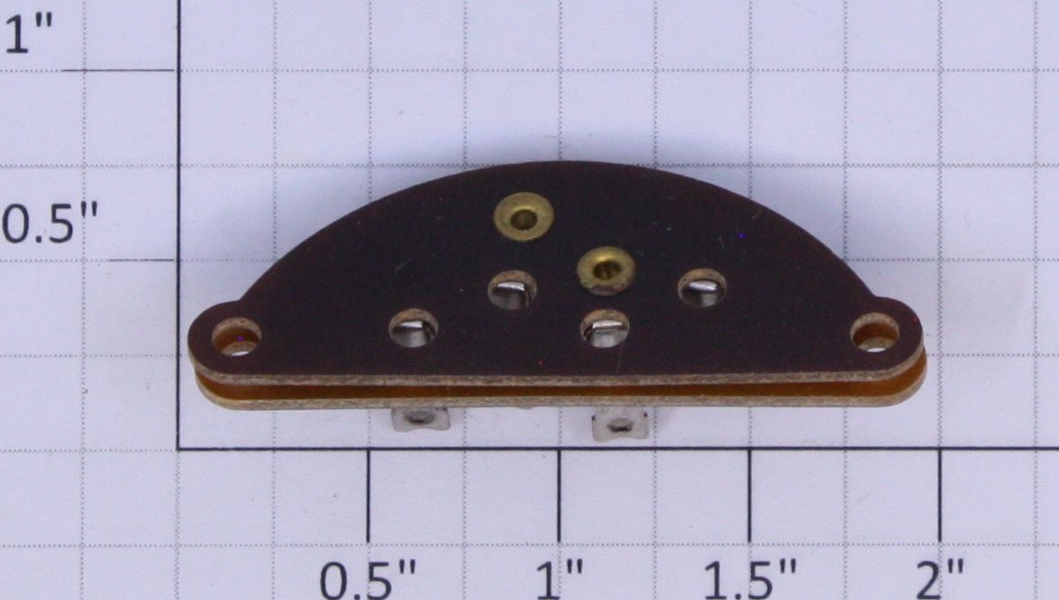 American Flyer XA10662 S Scale Female 4-Hole Jack Panel
