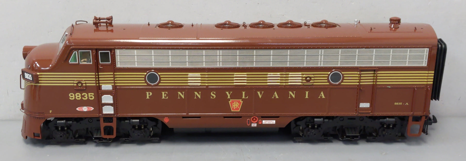 USA Trains R22383 G Pennsylvania F-7 A Diesel Locomotive