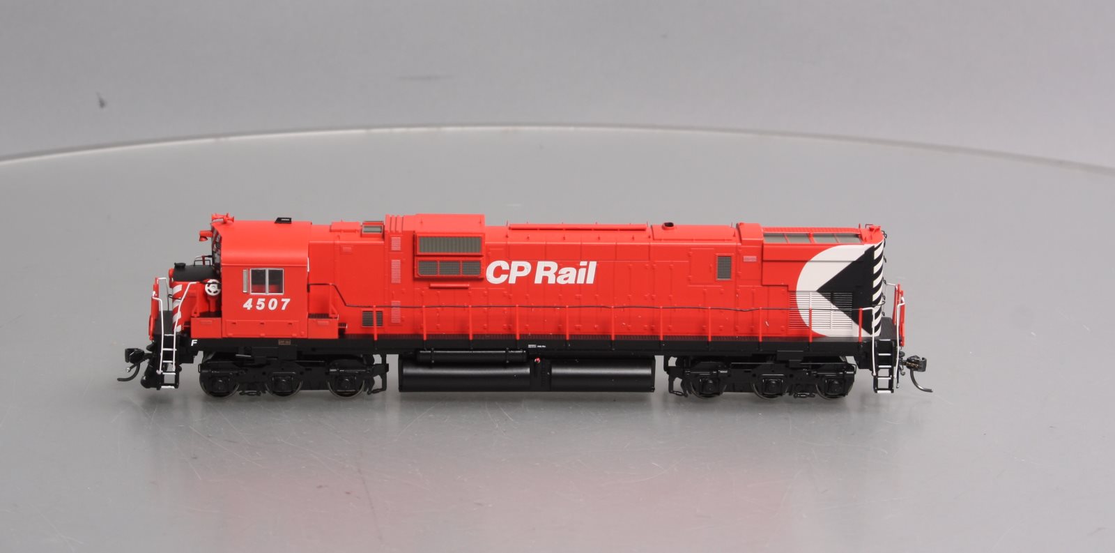 Bowser 23716 HO CP Rail Diesel Locomotive MLW C-630M #4507