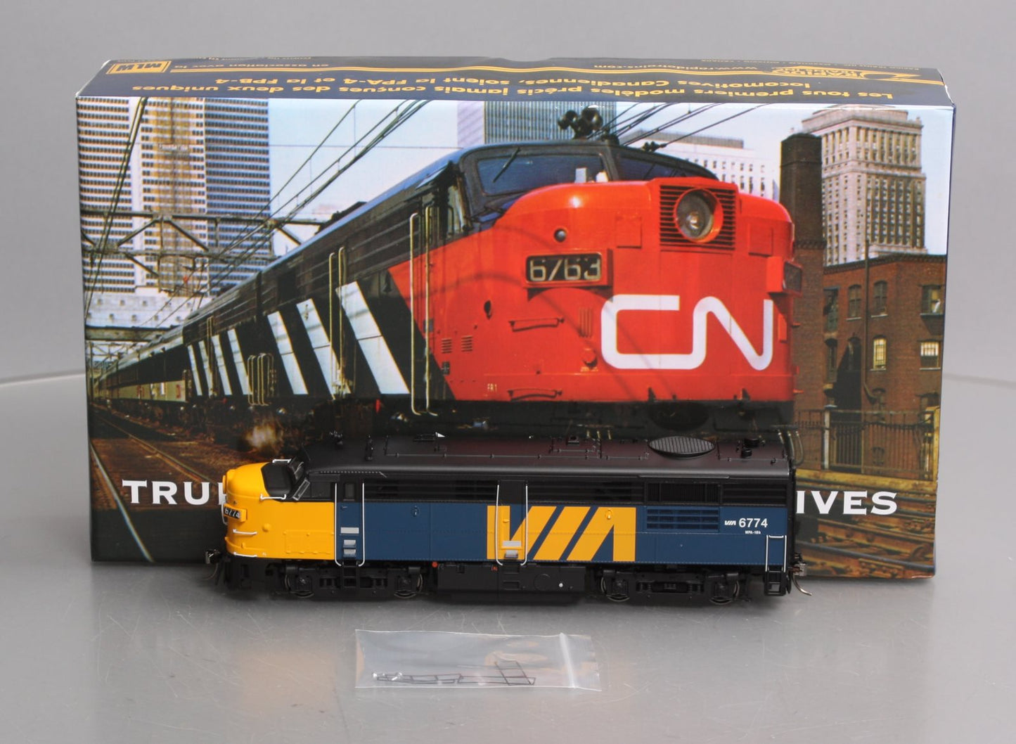 Rapido Trains 20519 HO VIA Rail Canada MLW FPA4 with Sound & DCC #6774