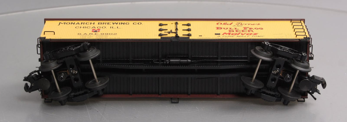 Atlas 8140-3 O Gauge Monarch Brewing Co. Reefer Car #9902 - 3 Rail NIB