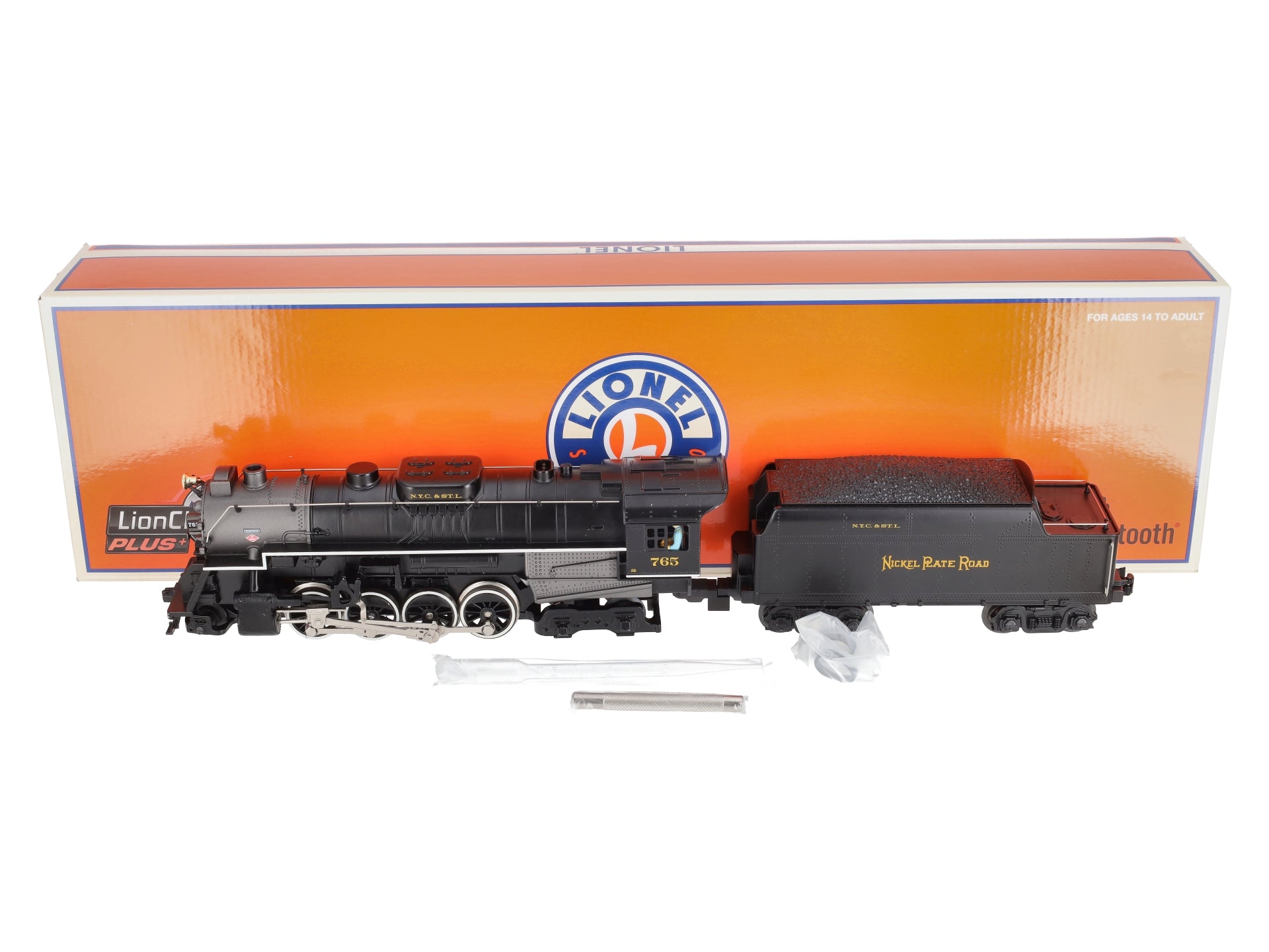 Lionel 1932030 O Nickel Plate Berkshire LionChief 2.0 Steam Locomotive #765