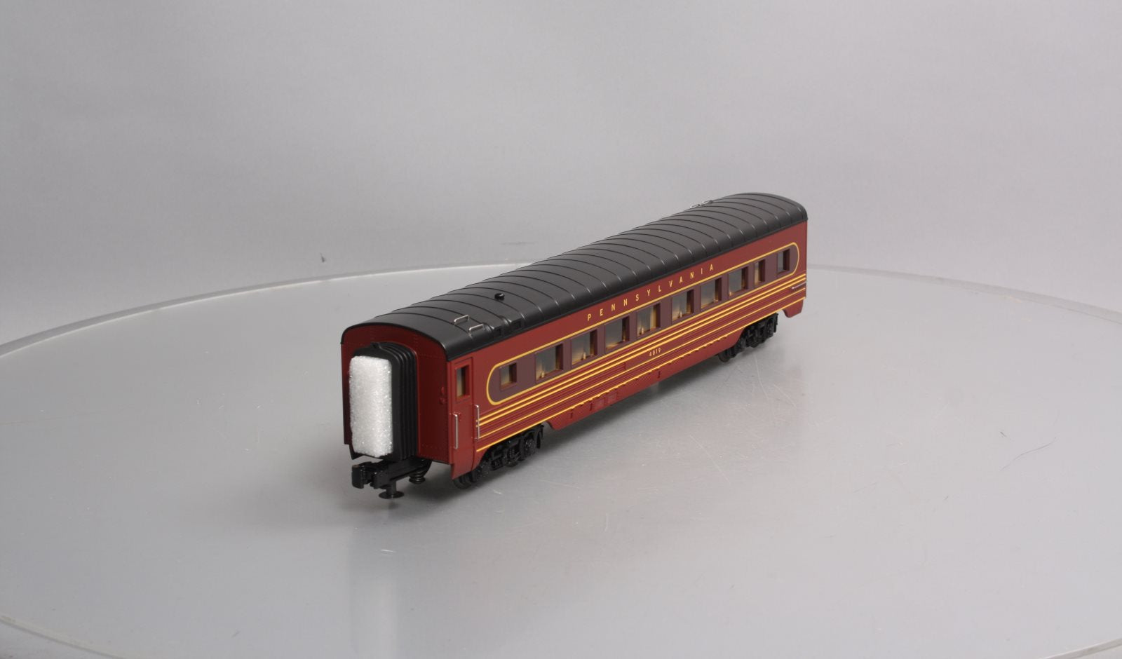 MTH 30-67298 O Pennsylvania 60' Streamlined ABS Passenger Coach #4019 NIB