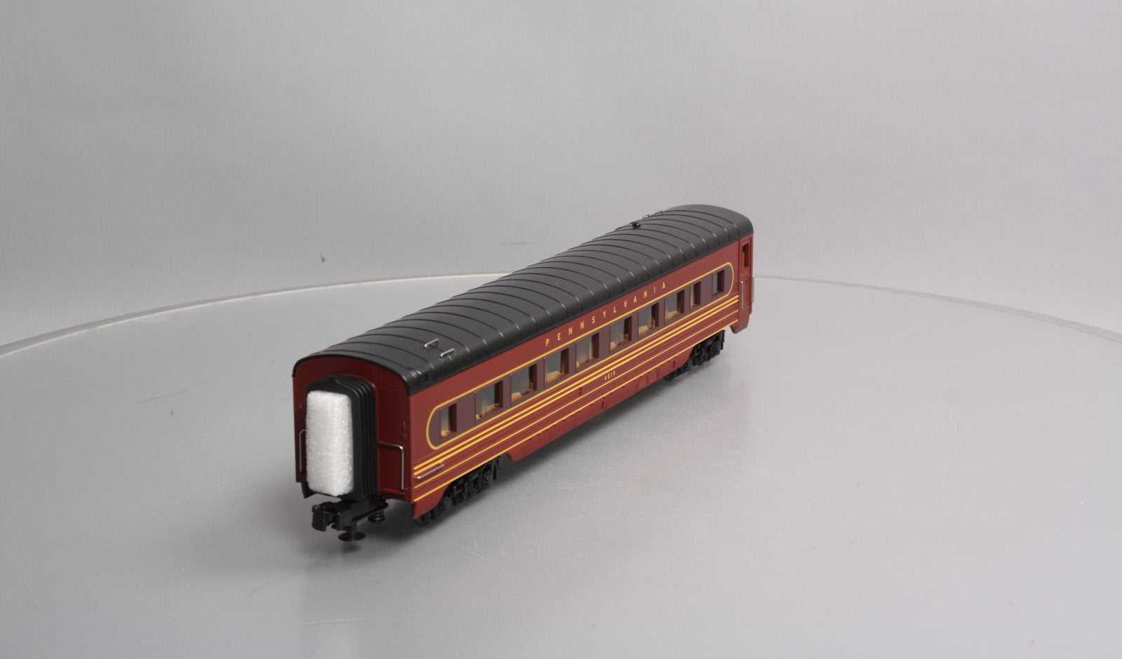 MTH 30-67298 O Pennsylvania 60' Streamlined ABS Passenger Coach #4019 NIB