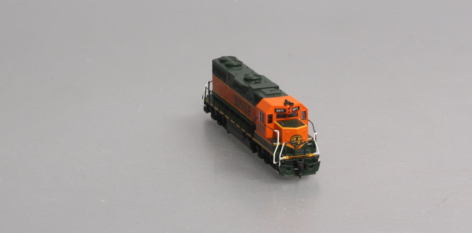 Atlas 40003590 N Scale BNSF GP38-2 Diesel Locomotive #2277