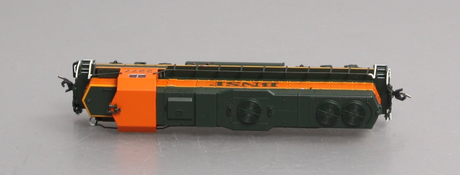 Atlas 40003590 N Scale BNSF GP38-2 Diesel Locomotive #2277