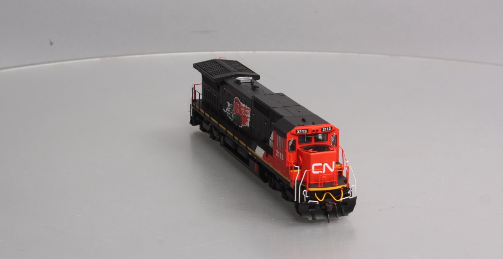 Atlas 10001226 HO CN Dash 8-40C Diesel Locomotive #2113