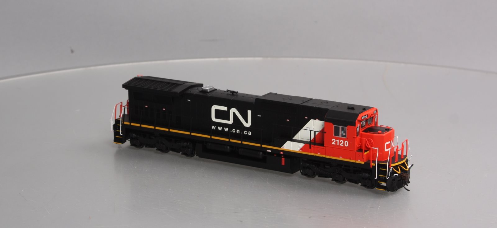 Atlas 10001224 HO Canadian National Dash 8-40C Diesel Locomotive #2120