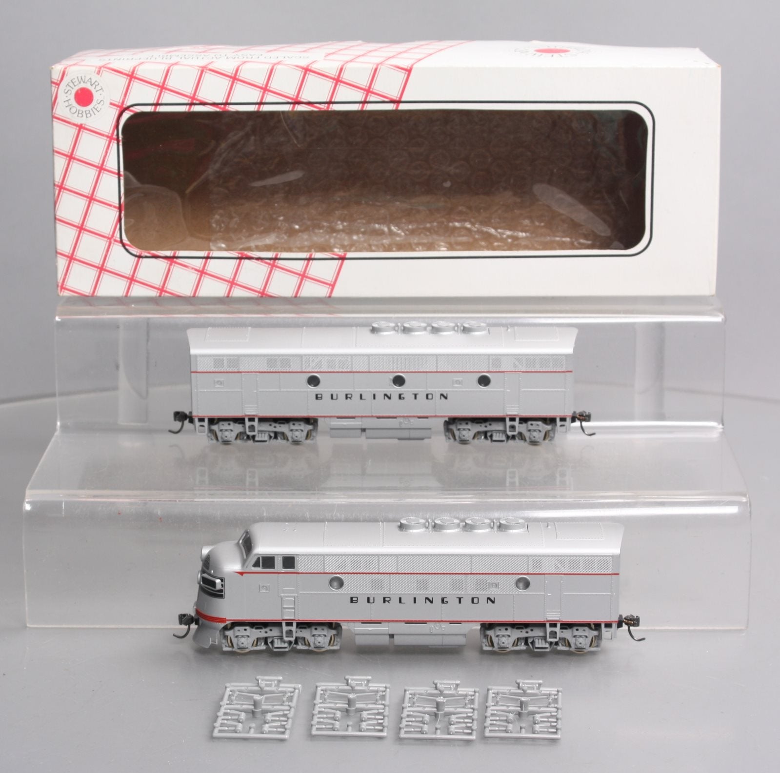 Stewart 5214 HO Chicago, Burlington & Quincy Diesel F3 Phase II Early A/B Set