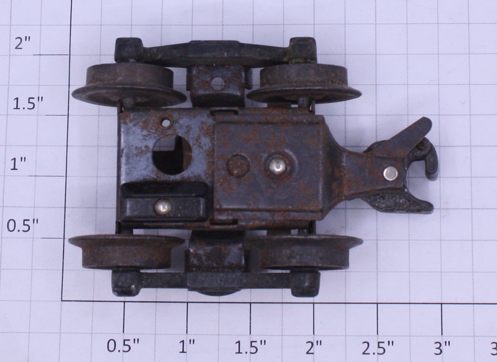 Lionel 479-3 Bar End Freight Car Coupler Truck with Sliding Shoe - No Stud