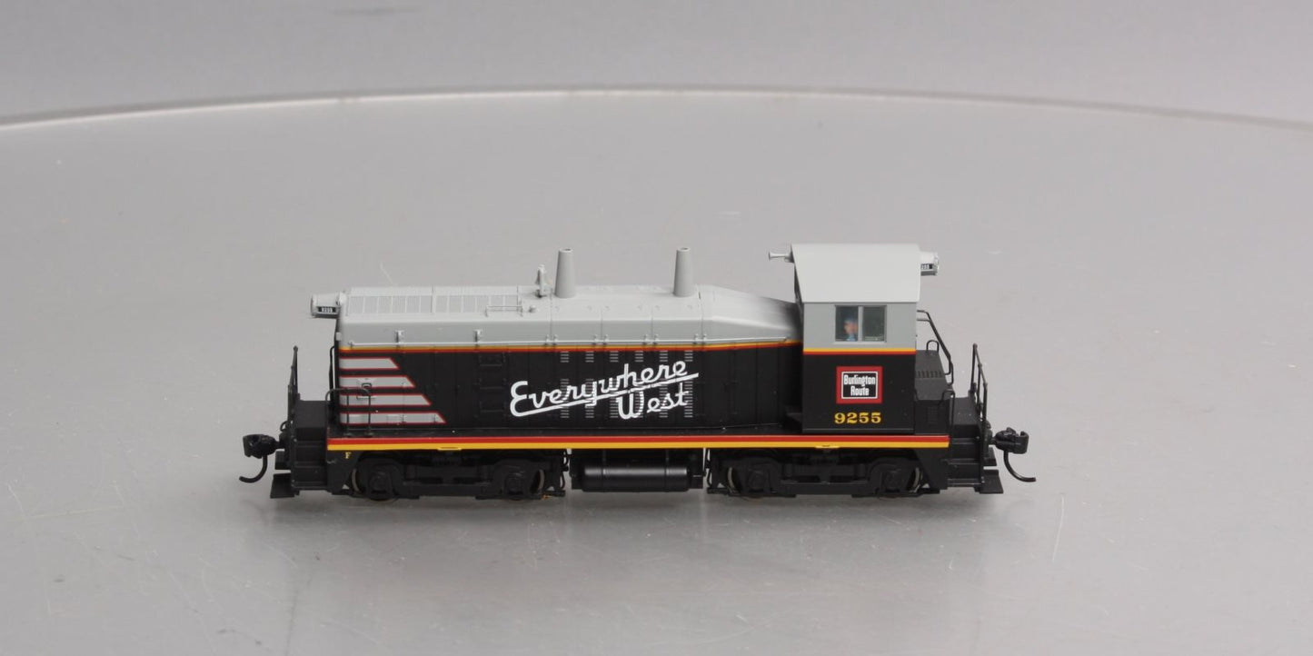 Walthers 910-20653 HO CB&Q EMD SW7 Diesel Locomotive with ESU Sound & DCC #9255