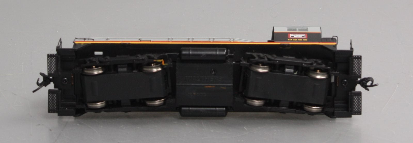 Walthers 910-20653 HO CB&Q EMD SW7 Diesel Locomotive with ESU Sound & DCC #9255