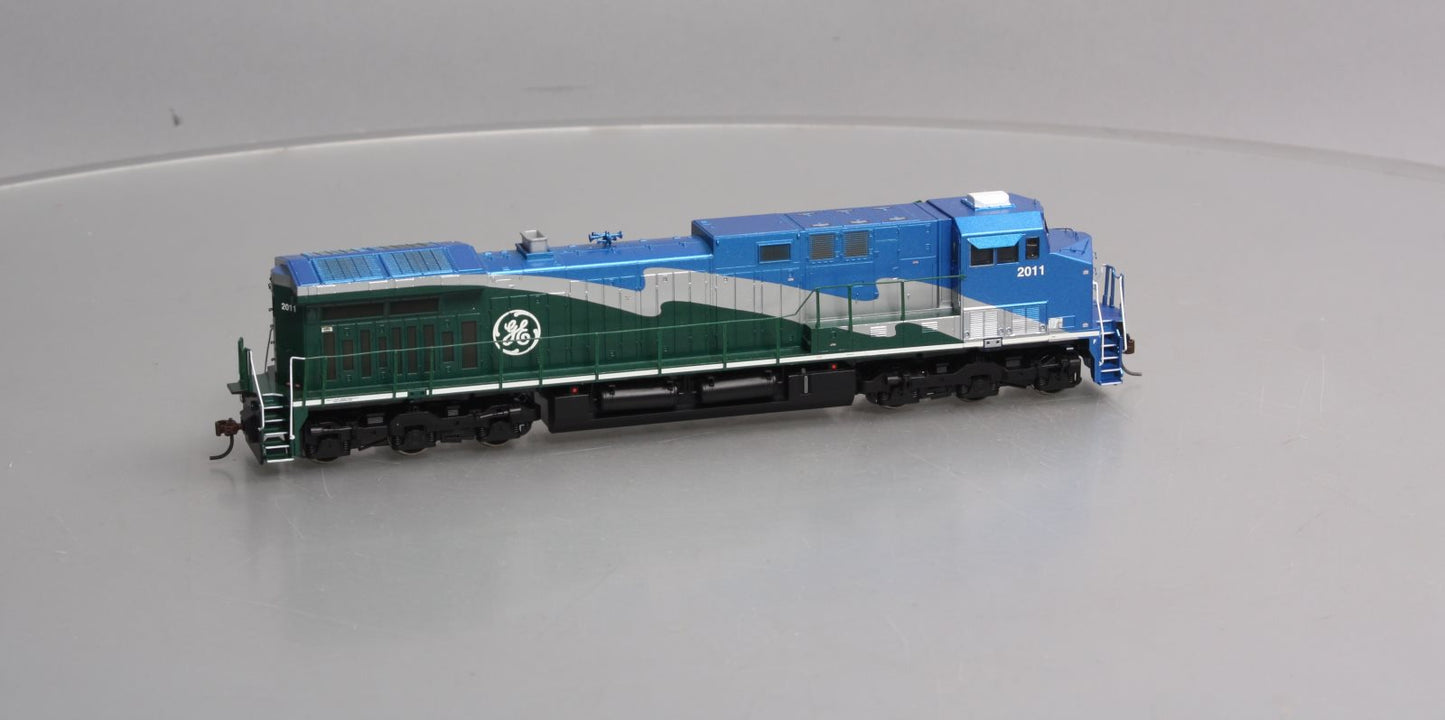 Athearn 78978 HO RTR GE AC4400 Diesel Locomotive #2011