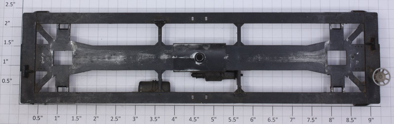 Lionel 6415-T-10 O Gauge Black Plastic Triple Dome Tank Car Frame w/ Brake Wheel