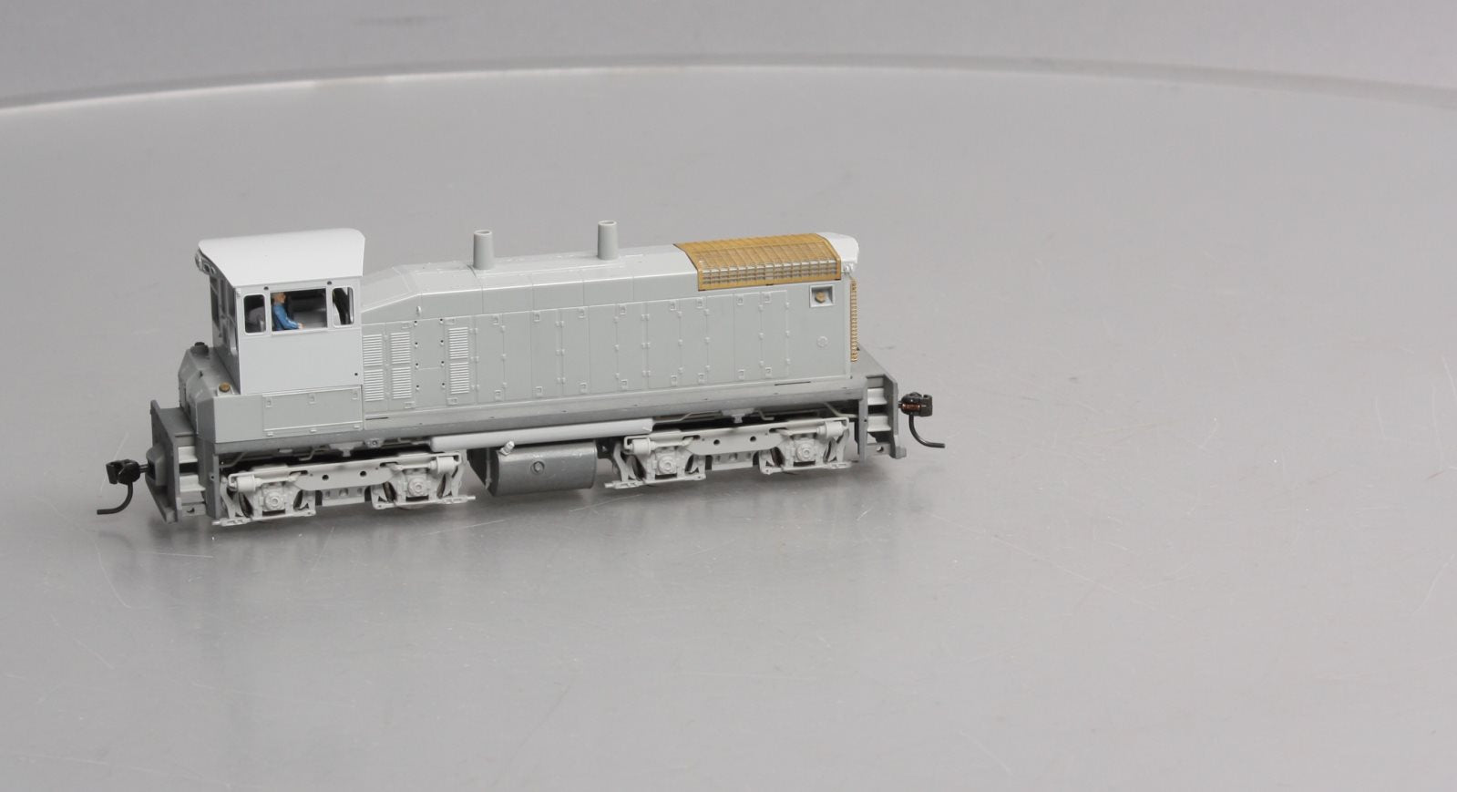 Broadway Limited 3344 (P844) HO Unpainted EMD SW1500 Diesel Engine w/ DCC & SND