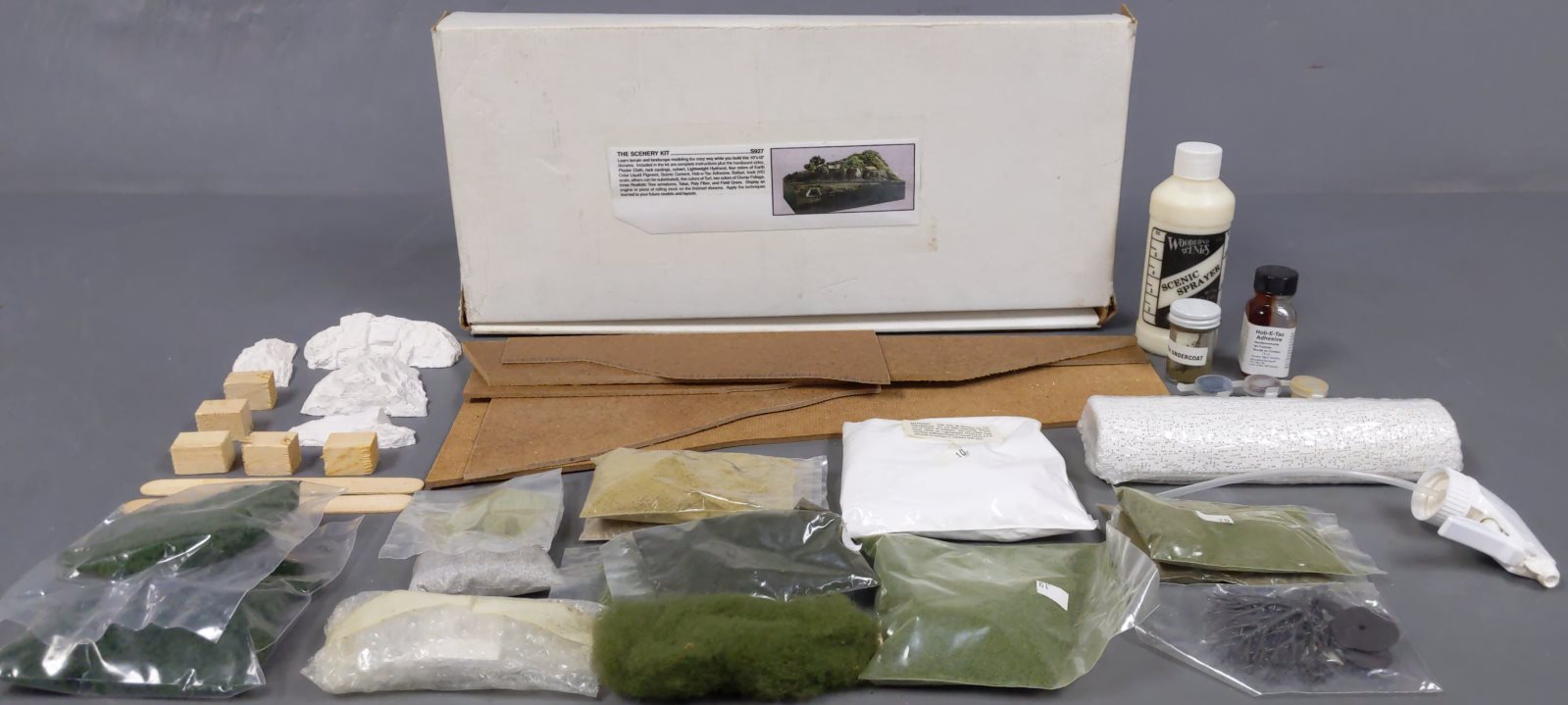 Woodland Scenics S927 HO The Scenery Kit
