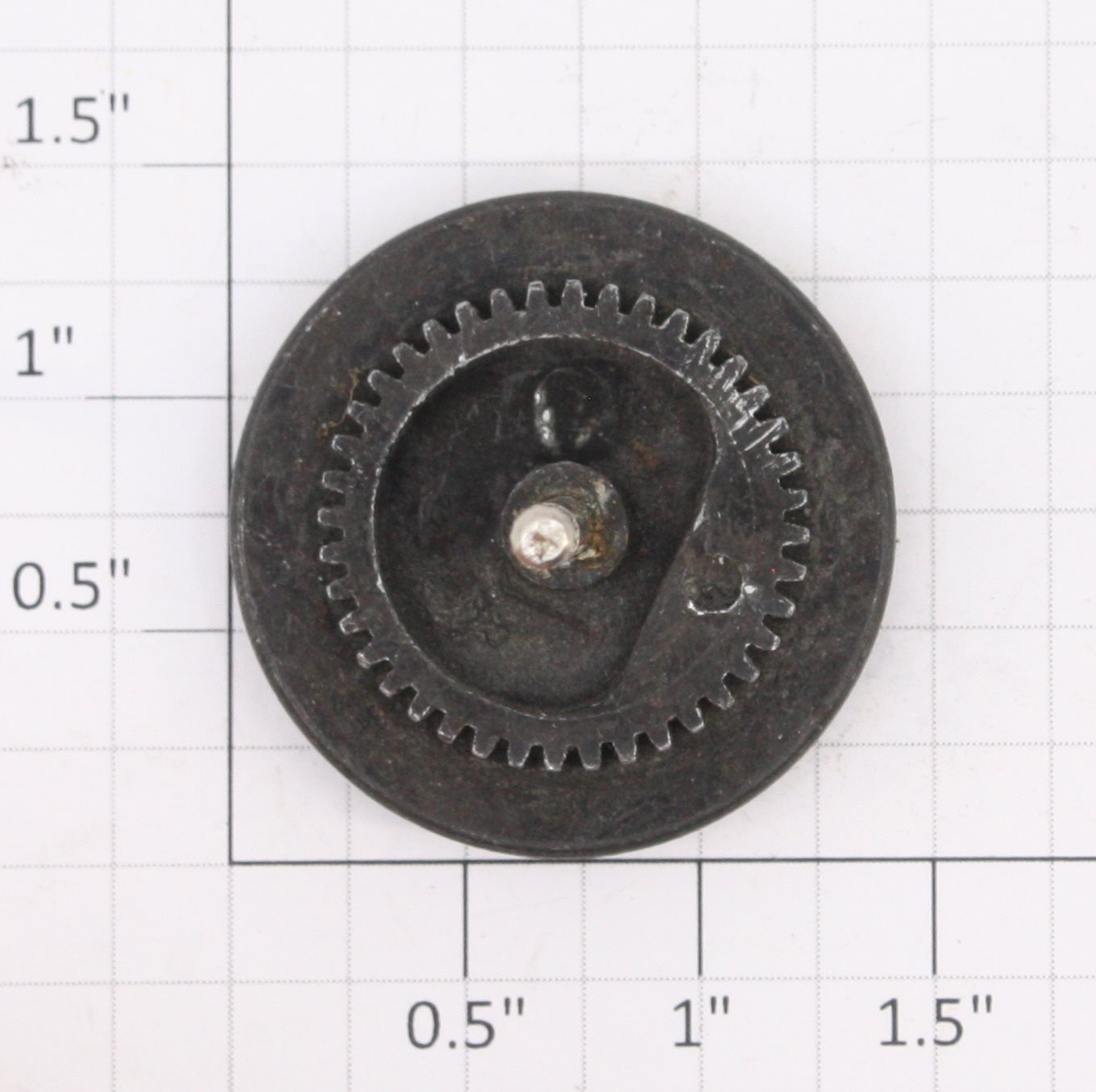 Lionel 1655M-18 Geared Drive Wheel with Axle