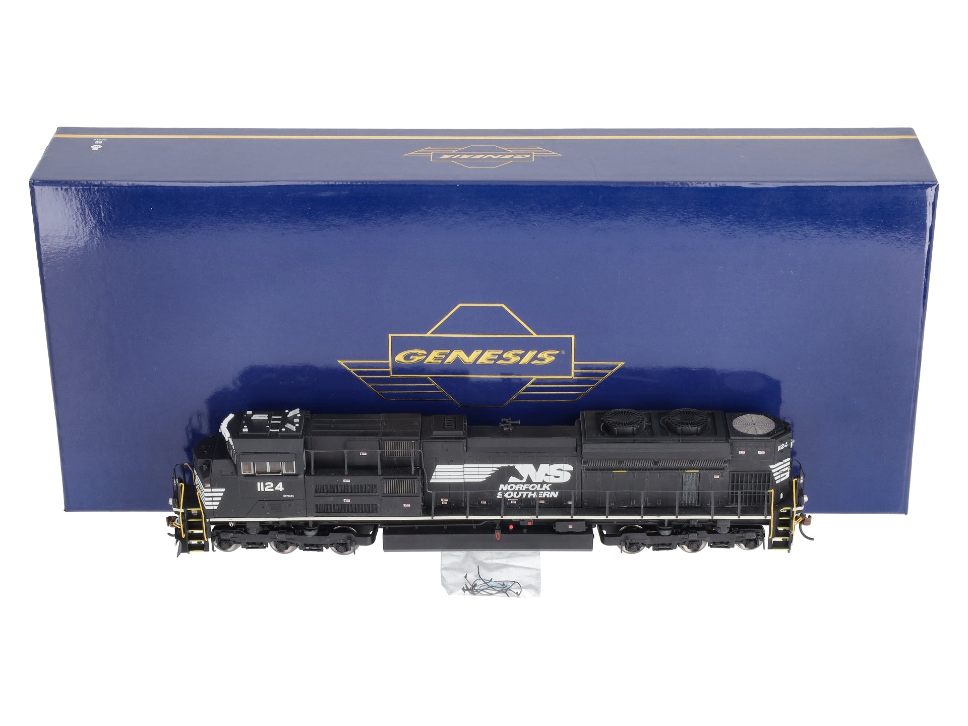 Athearn G68782 HO Norfolk Southern SD70ACe Diesel Locomotive #1124
