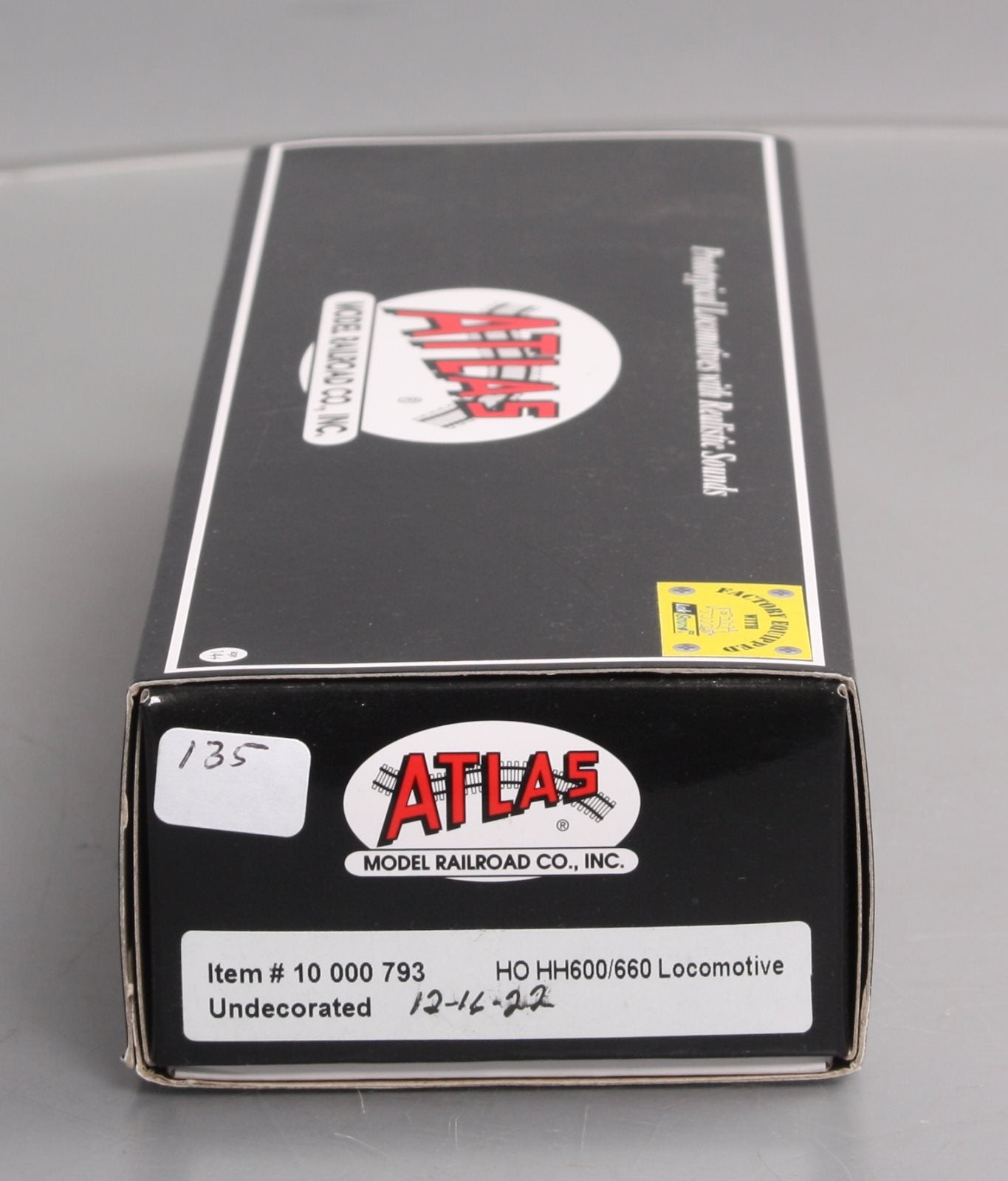Atlas 10000793 HO Undecorated HH600/660 w/DCC & Sound