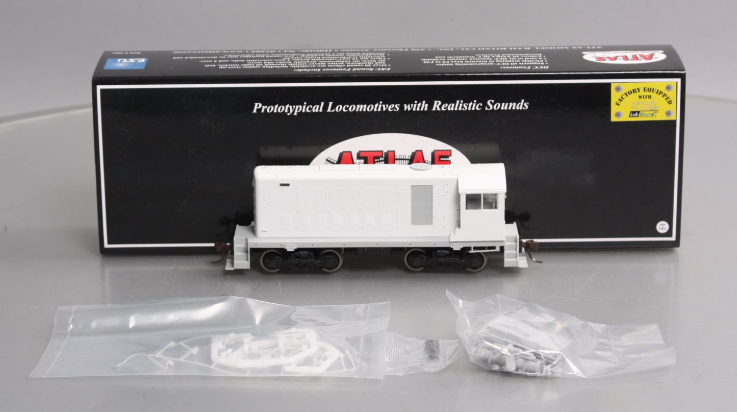 Atlas 10000793 HO Undecorated HH600/660 w/DCC & Sound