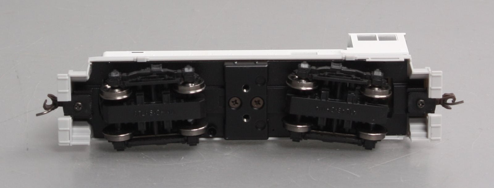 Atlas 10000793 HO Undecorated HH600/660 w/DCC & Sound