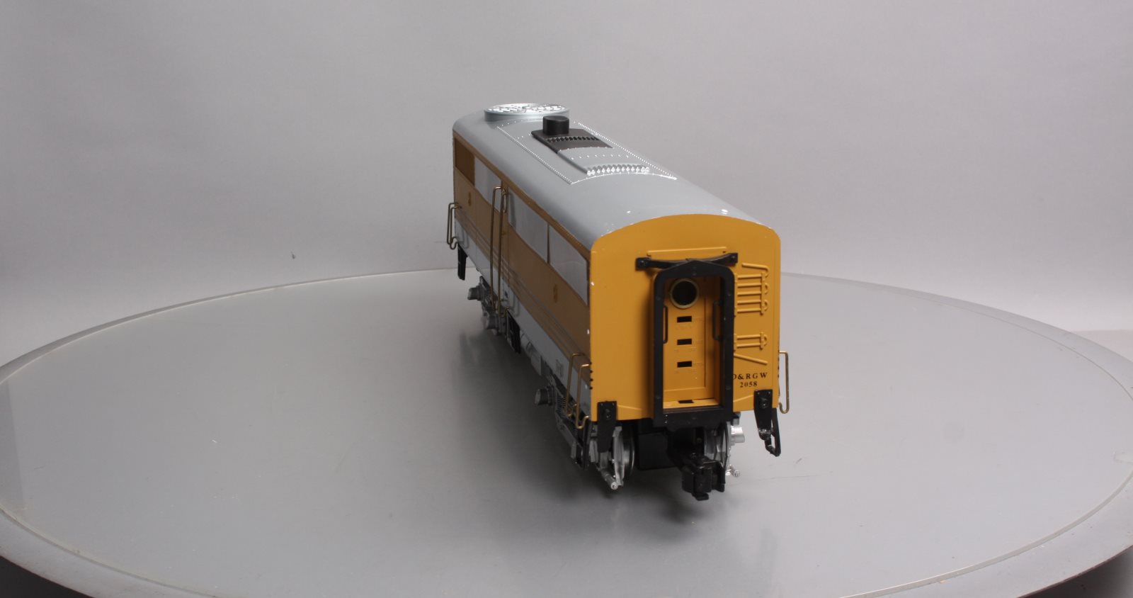 Aristo-Craft 22308 G Rio Grande FB-1 Diesel Locomotive