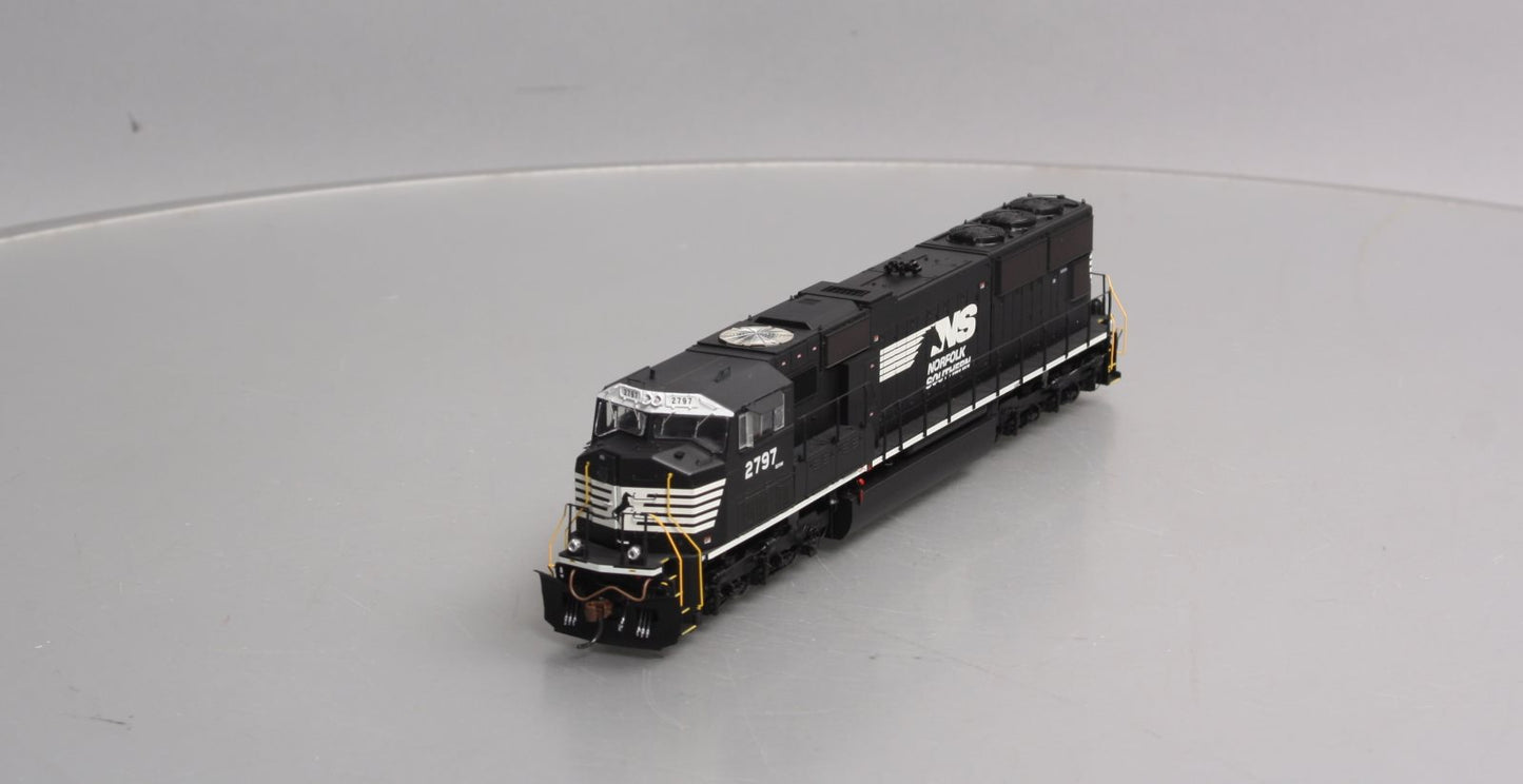 Athearn G69256 HO Norfolk Southern/Ex-NYS&W SD70M Diesel Locomotive #2797