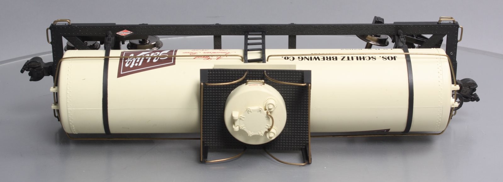 Aristo-Craft 41328 G Scale Schlitz Beer Tank Car NIB